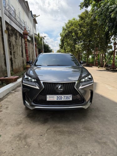 LEXUS_NX200T_2016_UP_F_SPORT