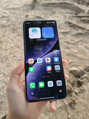 redmi note 14 pro + 99.9999% ពណ៌ស