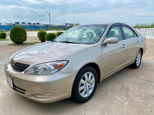 TOYOTA CAMRY LE 2003