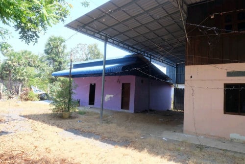 ត្រូវការលុយ