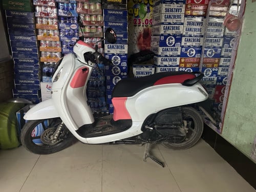 ចង់លក់វិញបងៗ ម៉ាសុីនស្អាតលេខភ្នំពេញ