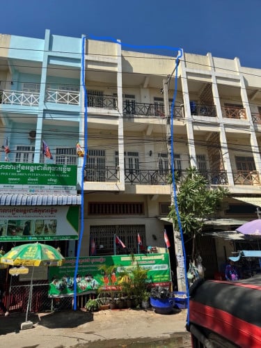 ផ្ទះលក់ ច្រកទី១ បុរីសែនមនោរម្យ