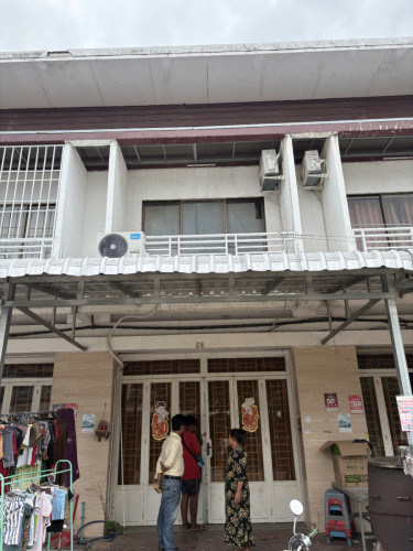 ផ្ទះល្វែងសម្រាប់ជួលបងៗតម្លៃសមរម្យទីតាំងប៉េាយប៉ែត លេខទំនាក់ទំនង 095722045/093777883/012630067