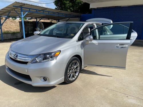 អប់សិន​ កម្ររកបានរបស់ LEXUS HS250h