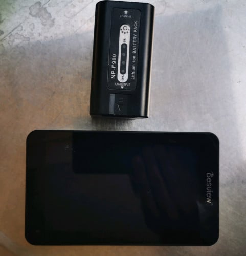 Desview camera field monitor and flash trigger