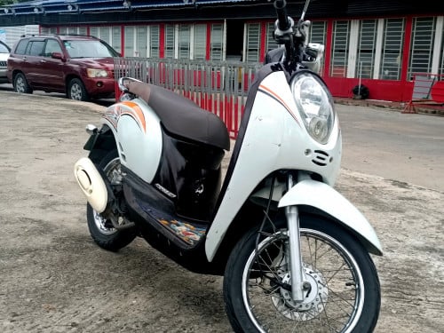 Honda Scoopy