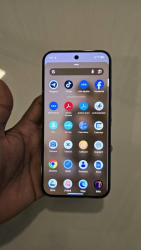 Pixel 9 Pro XL 256G លក់ 600$ មានសឹកតួរ ដោយសារខេស ដូចក្នុងរូប ប្រើផ្ទាល់ខ្លួនអាចមកមើលផ្ទាល់សិនបាន