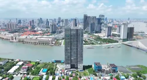 Studios 9 floors 100 new room $78888 owner move overseas