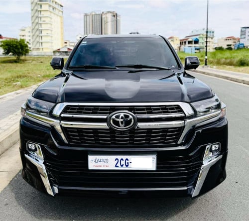 Toyota Land Cruiser 2010 Up 2021  Full option V8