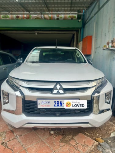 Triton ឆ្នាំ2022 ឡានស្អាត តំលៃ32500$ចចារ