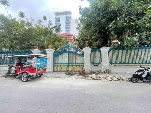 វីឡាសម្រាប់ជួល នៅផ្សារទួលទំពូង