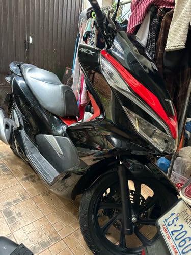 Honda PCX 2020 ក្រុមហ៊ុន