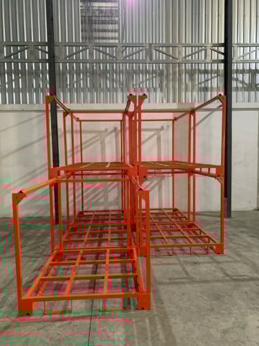 លក់ធ្នើរដាក់ឥវ៉ាន់