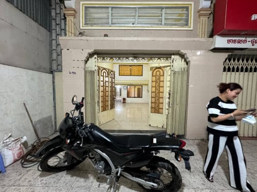 ផ្ទះជួលនៅសន្សំកុល ផ្ទះធំស្អាត មានផាសុខភាព