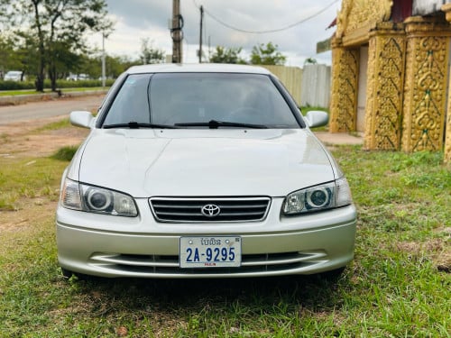 ជំរាបសួរបងប្អូនឡានលក់Camryឆ្លាមឆ្នាំ2000absកៅអីចុចប្រភេទឡានសុំណុំតំលៃ6500$ចុះតិចតួចនៅសៀមរាប