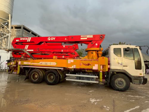 លក់ឡានបូមបេតុងDaewoo (Concrete Pump Truck)