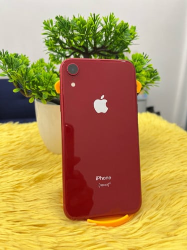 ស្តុកថ្មីក្ដៅៗ IPHONE XR