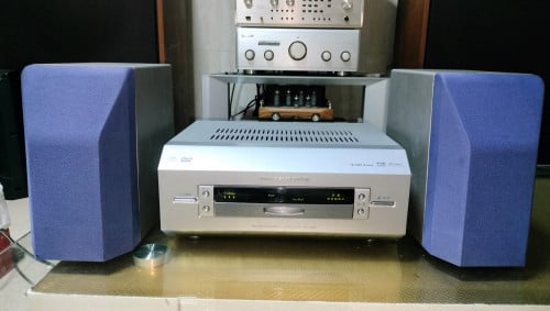 លក់បាសឈុតតូច ម៉ាក Marantz