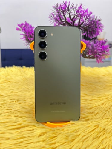 ស្តុកថ្មី SAMSUNG GALAXY S23