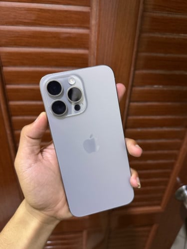 15 pro max CH 760$ ណែន