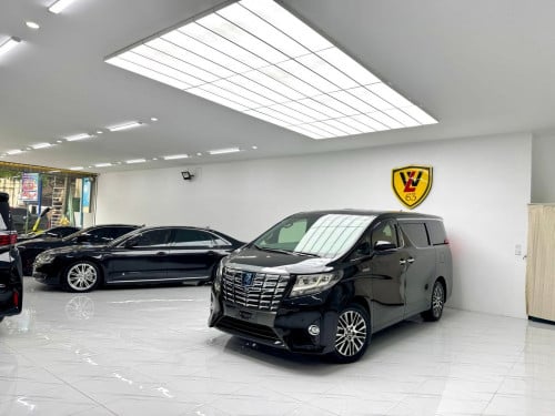 ALPHARD executive lounge
