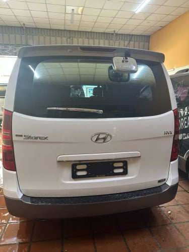 HVH 2010 ថ្មីណាស់លក់15700$ត