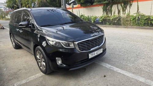 KIA carnival 2015