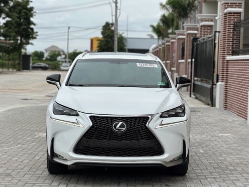 Lexus Nx200t Fsport 2016 ក្នុងឈើរី