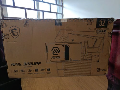 MSI MAG322UPF 4K 160hz 1ms