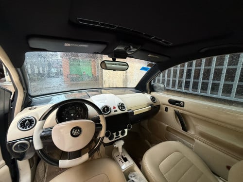 Volkswagen Beetle 2005