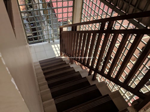 Western 2Bedroom Apartment Russian Market