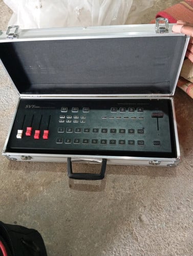 ឡៃឡុង...$$