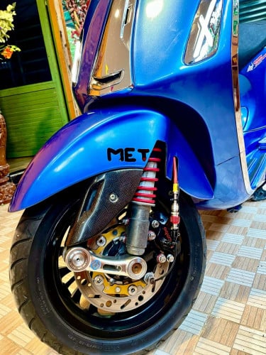 ម៉ូតូលក់