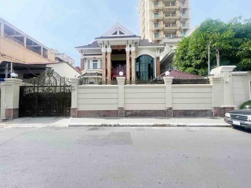 វីឡាសម្រាប់ជួល នៅទួលទំពូង