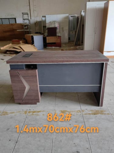 តុប្រធាន 140*70 cm