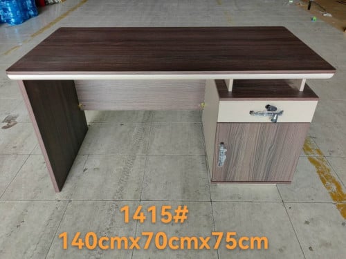 តុប្រធាន. 140*70cm