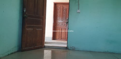 មានបន្ទប់ជួលជាន់ទី2 ជិតផ្សារជីបម៉ុង សំណង់12