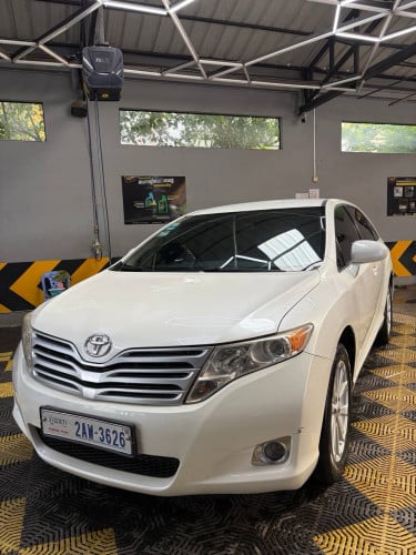 ឡានម្ចាស់ផ្ទាល់ Toyota Venza 2010