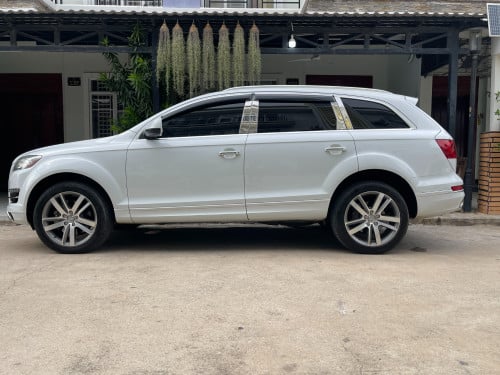 Audi Q7 Year 2014 Diesel for Sell from Owner