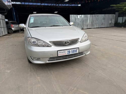 Camry LE  ឆ្នាំ ២០០៥ ABS