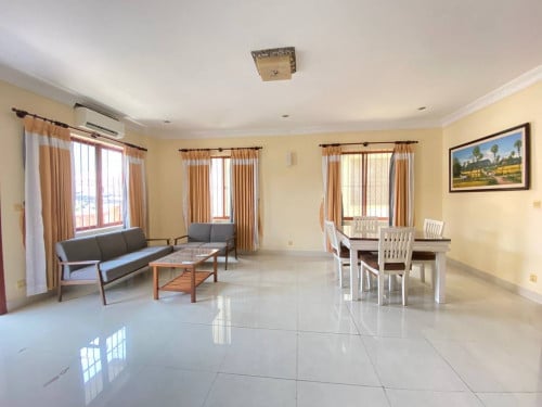 Gym Western 1Bedroom Apartment *elevator Russian Market