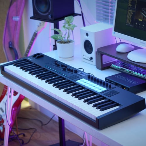 Novation Launchkey 61 MK4 USB MIDI Keyboard Controller (61-Key)