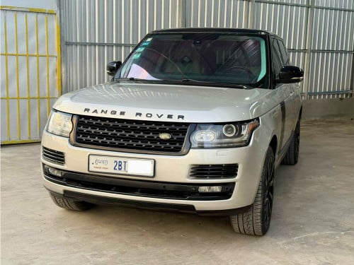 Range Rover Vogue 014