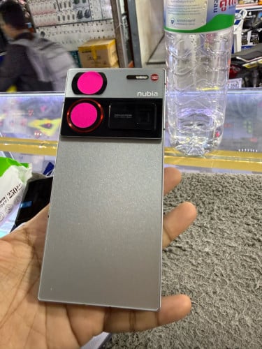 ZTE Z60 Pro 5G Ram12G Memory256G Global Sim2 មានឆ្នាំងសាក