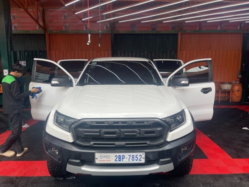 ឡានស្អាត