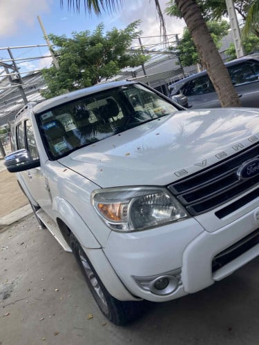 រថយន្តលក់ប្រយ៉ាប់លុយ