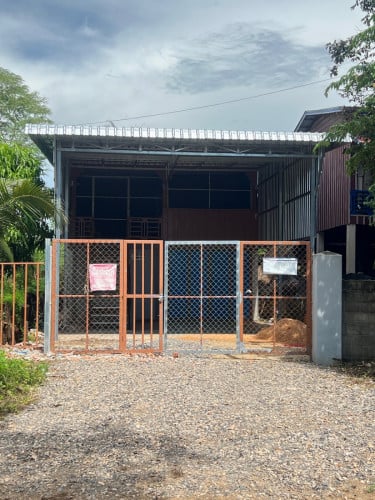 ផ្ទះលក់បន្ទាន់ខេត្តបន្ទាយមានជ័យ