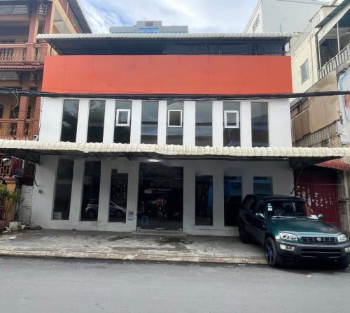 ហាងជួល ក្បែរផ្លូវភ្លោះអូរឬស្សី