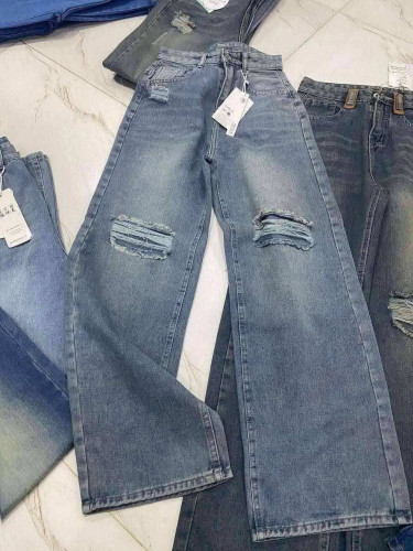 ខោខាប៊យមានស្តុក