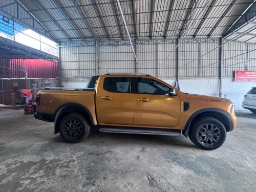 ឡានលក់ford wildtrak 2023